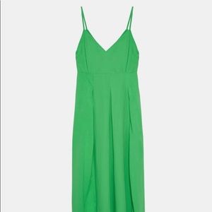 Zara | Tiered Midi Dress Size Small Green